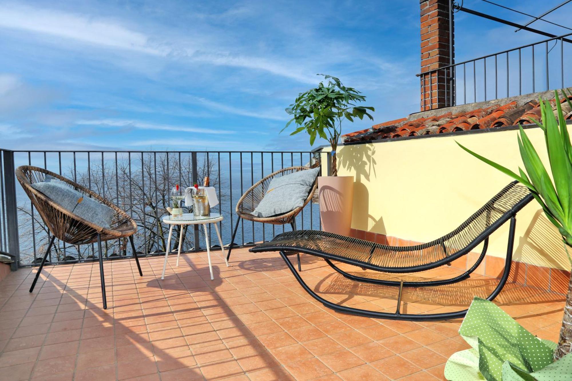 Albergo All'Ancora Garda  Exterior foto